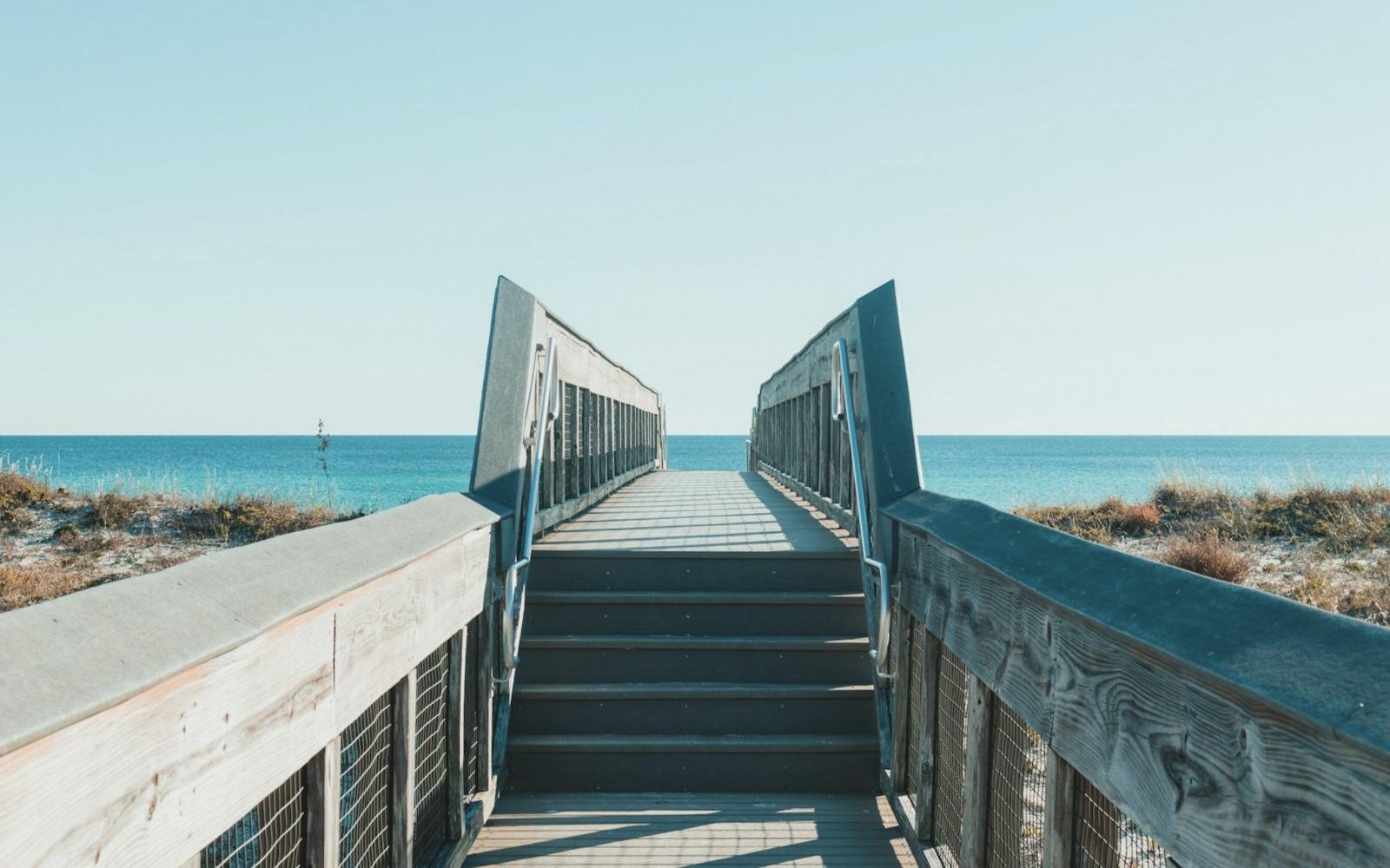 Boardwalk over the dunes to the Gulf
